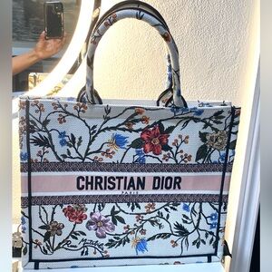 Authentic Christian Dior Tote Bag Embroidered 05-RU-0158